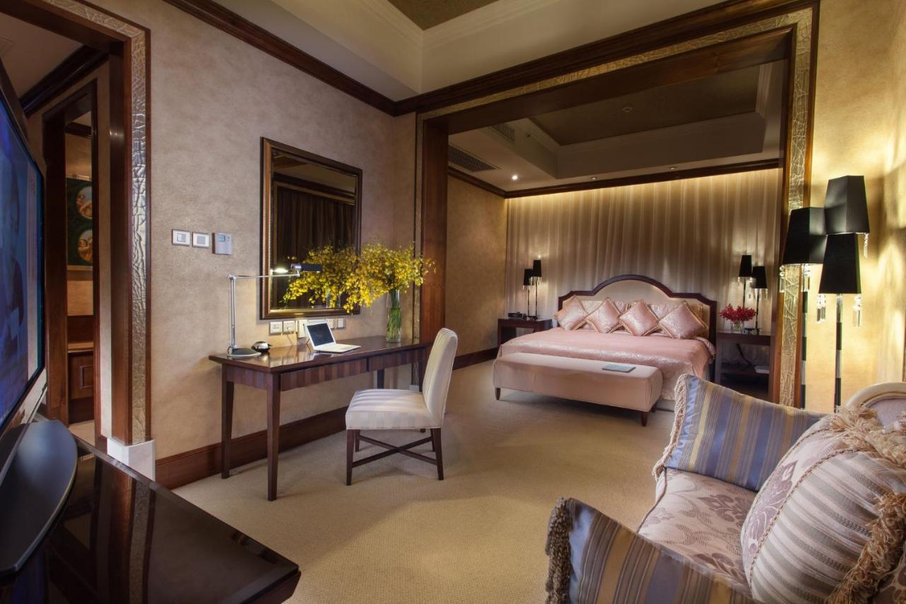 Hotel Indigo Shenzhen Overseas Chinese Town By Ihg Exterior photo